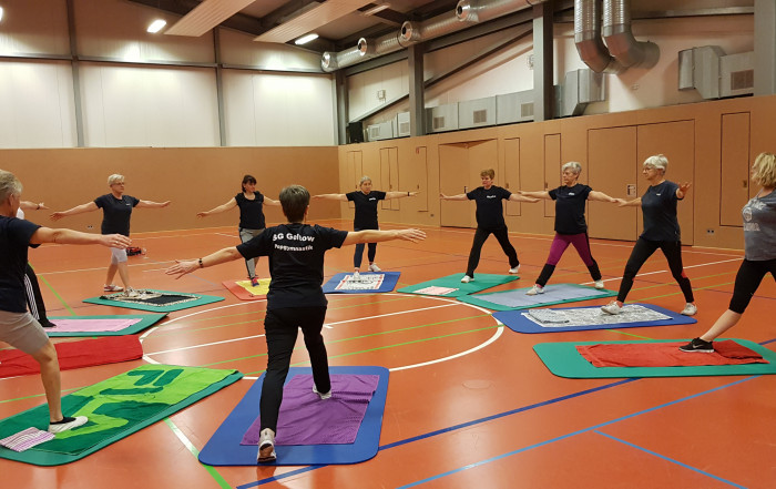 Popgymnastik in der neuen Mehrzweckhalle